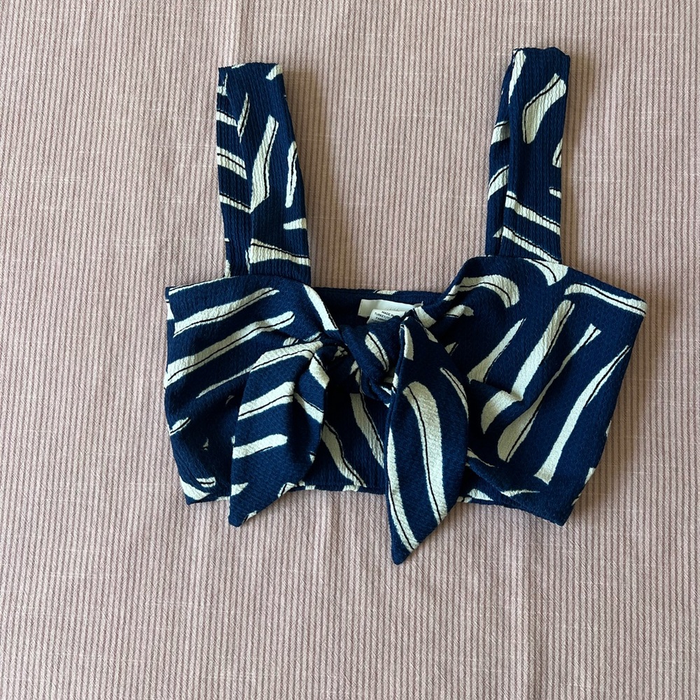H&M Blue and White Front Tank Top